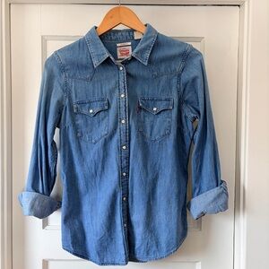 Levi's Classic Blue Denim Shirt